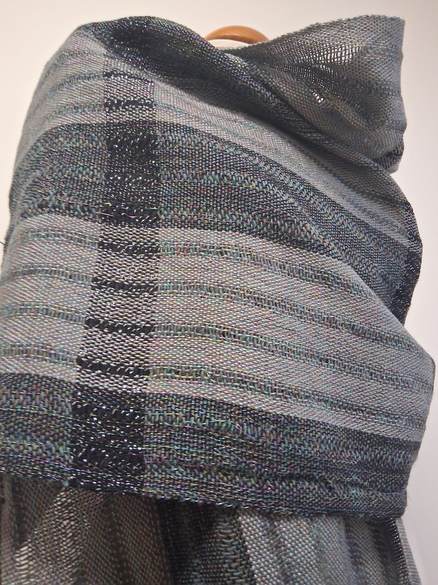 Silver Titanium Noir Wrap