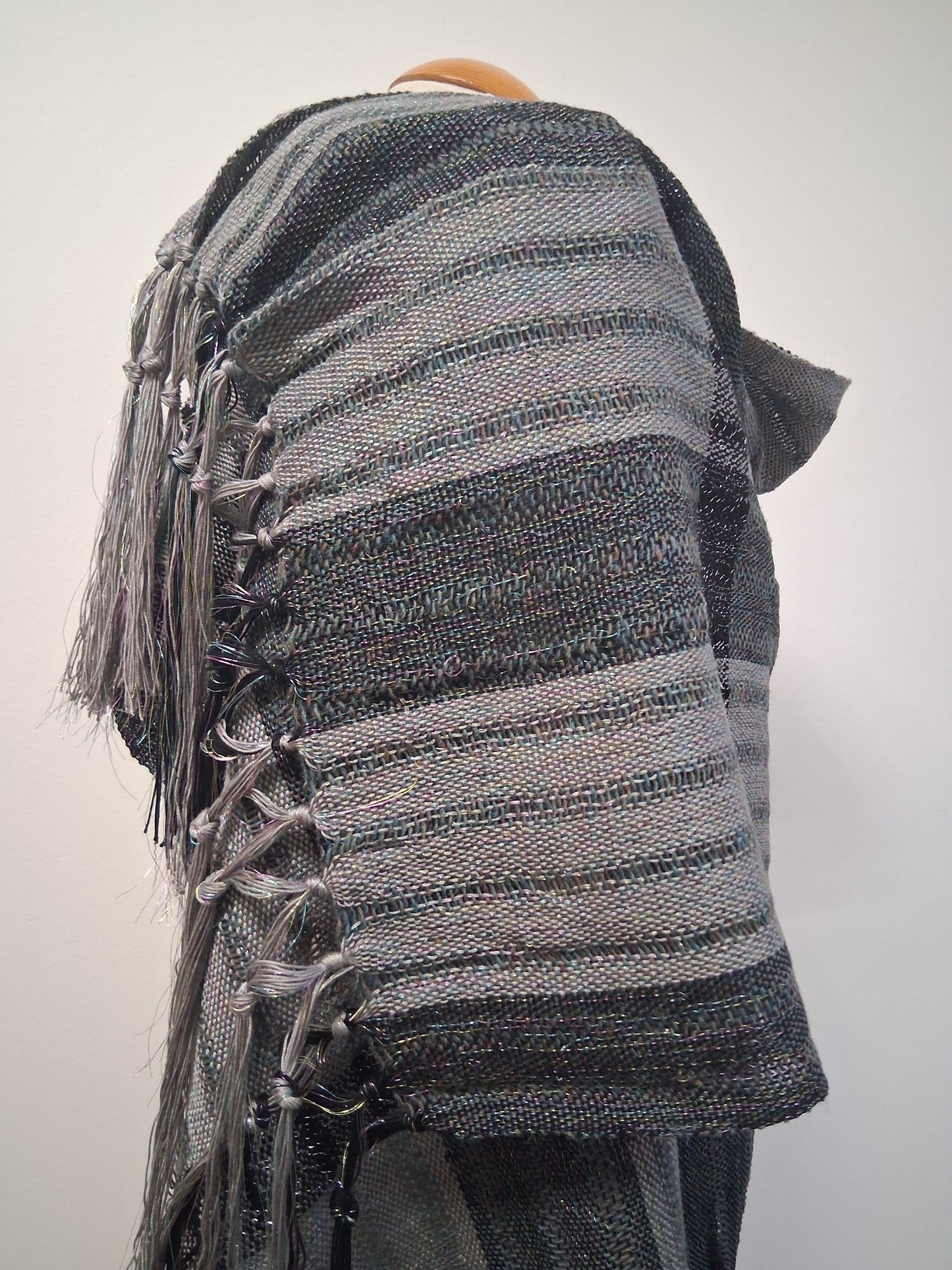 Silver Titanium Noir Wrap