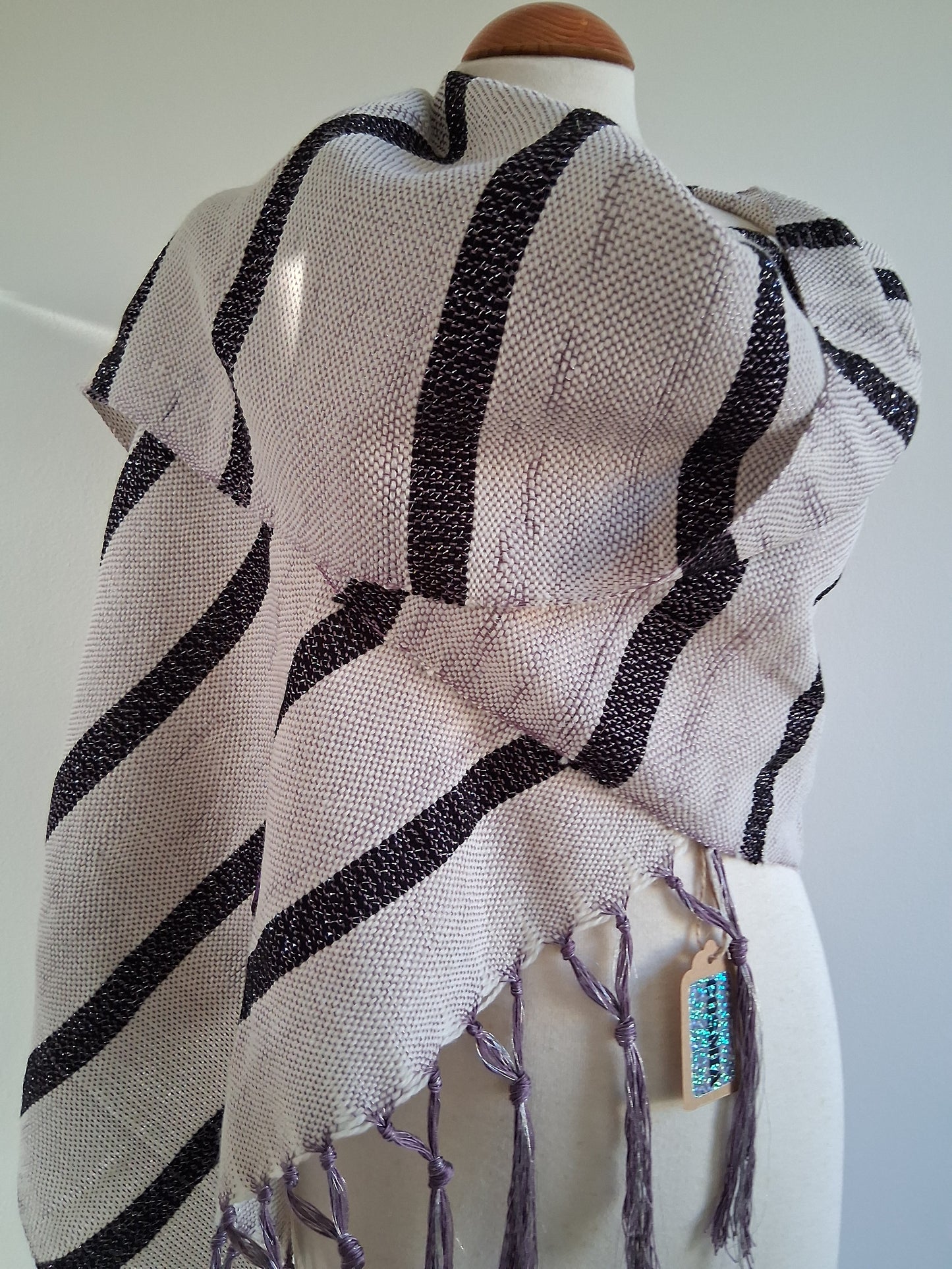 Cosmia Lambswool Noir Silver