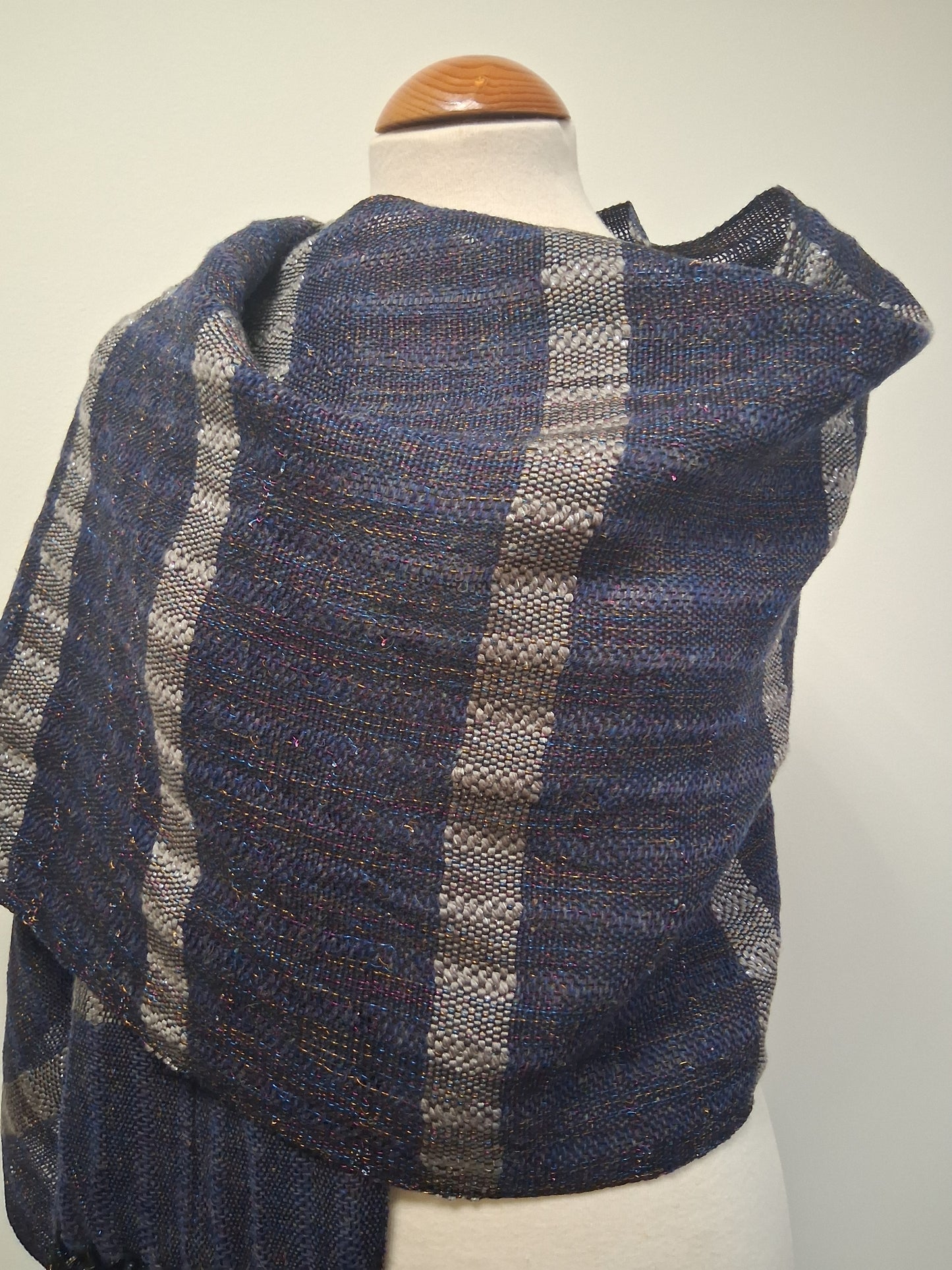 Navy Titanium Silver Wrap